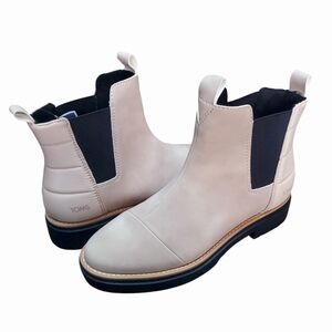 Women's Toms Skylar Sahara Pull On Ankle Boots Beige Size 9 NWT